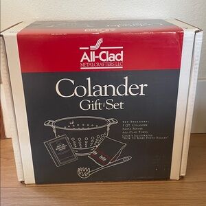 All-Clad Colander Gift Set
